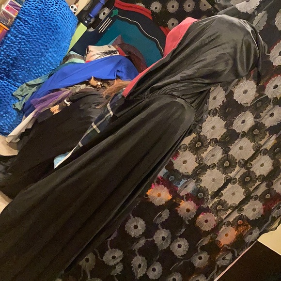 Scary priest skull Halloween costume - Picture 4 of 8